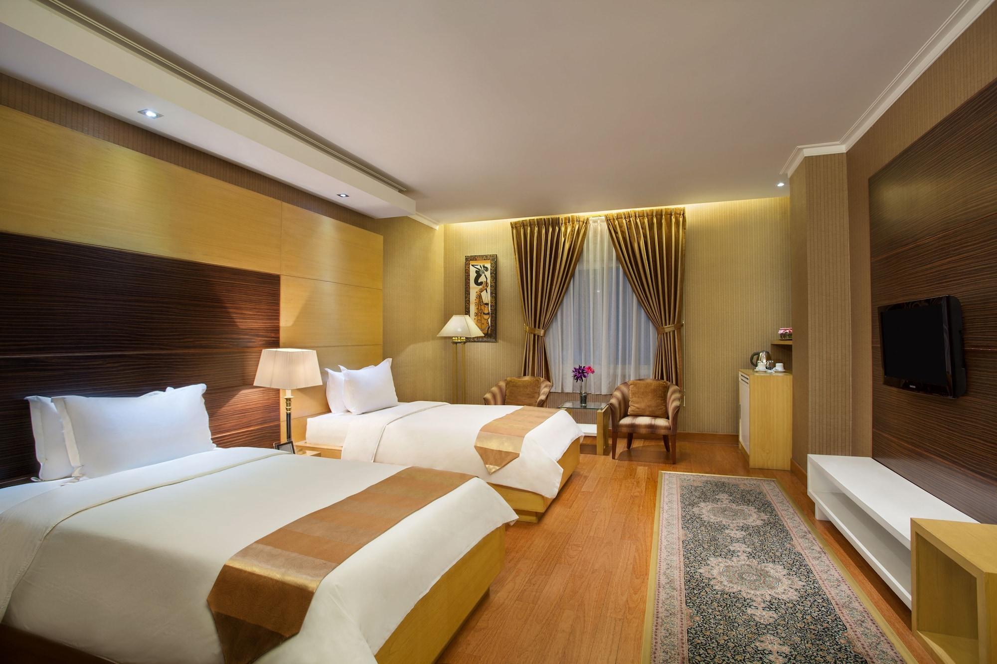 Sahati Hotel Jakarta Exterior foto